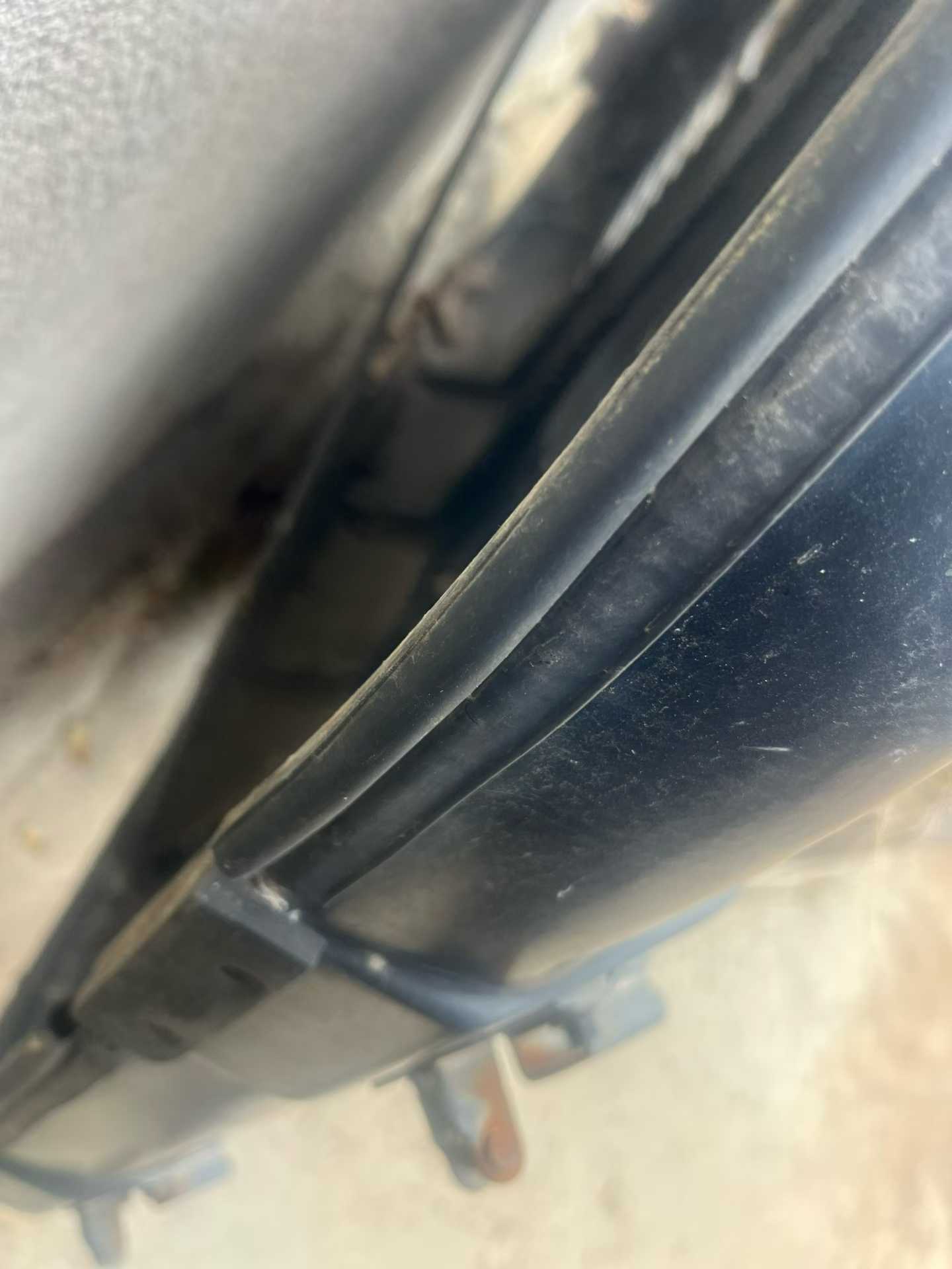 Buy Doosan DH220-7 Used Excavator / 4