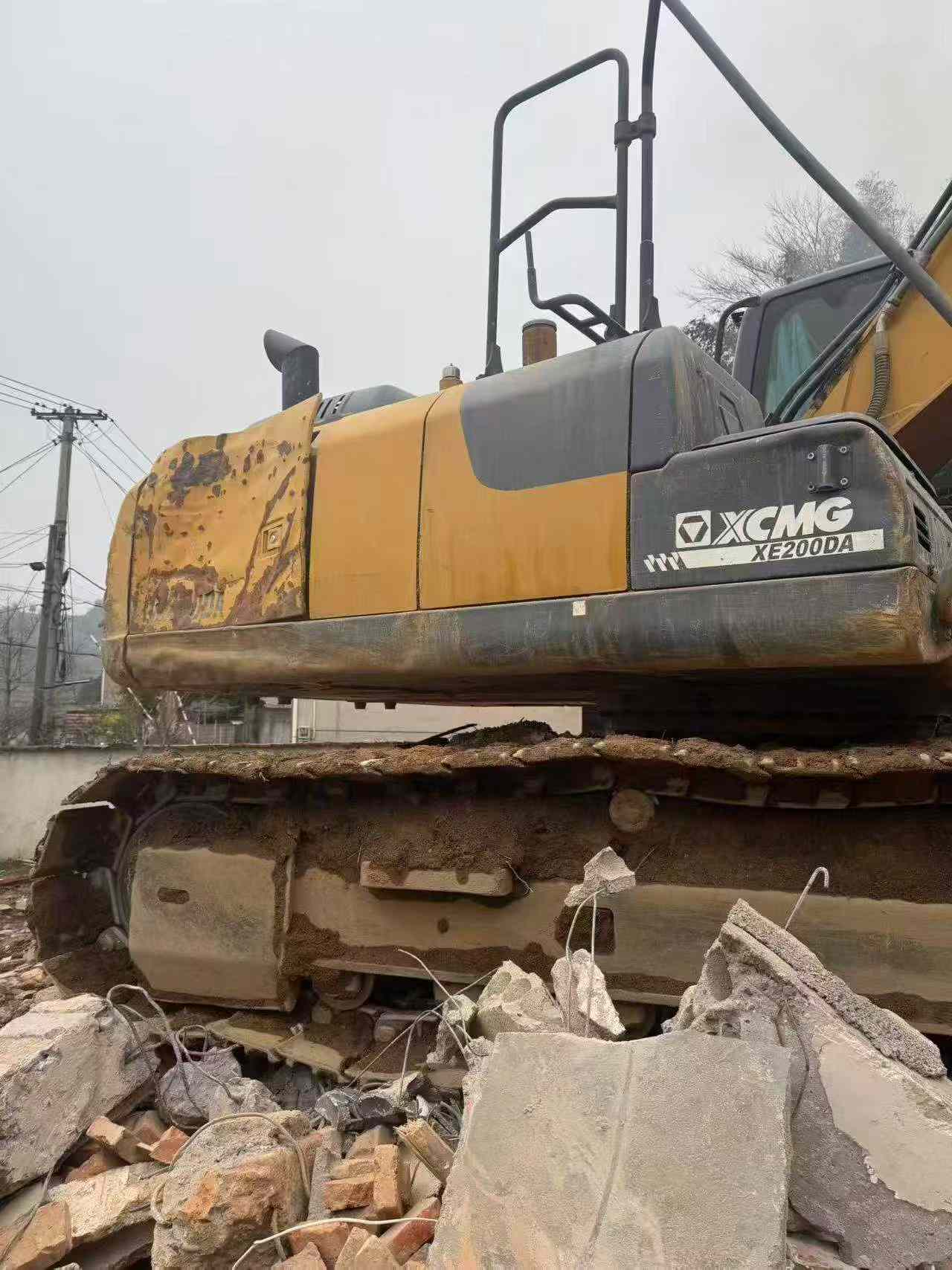 Buy XCMG XE200 Used Excavator / 9