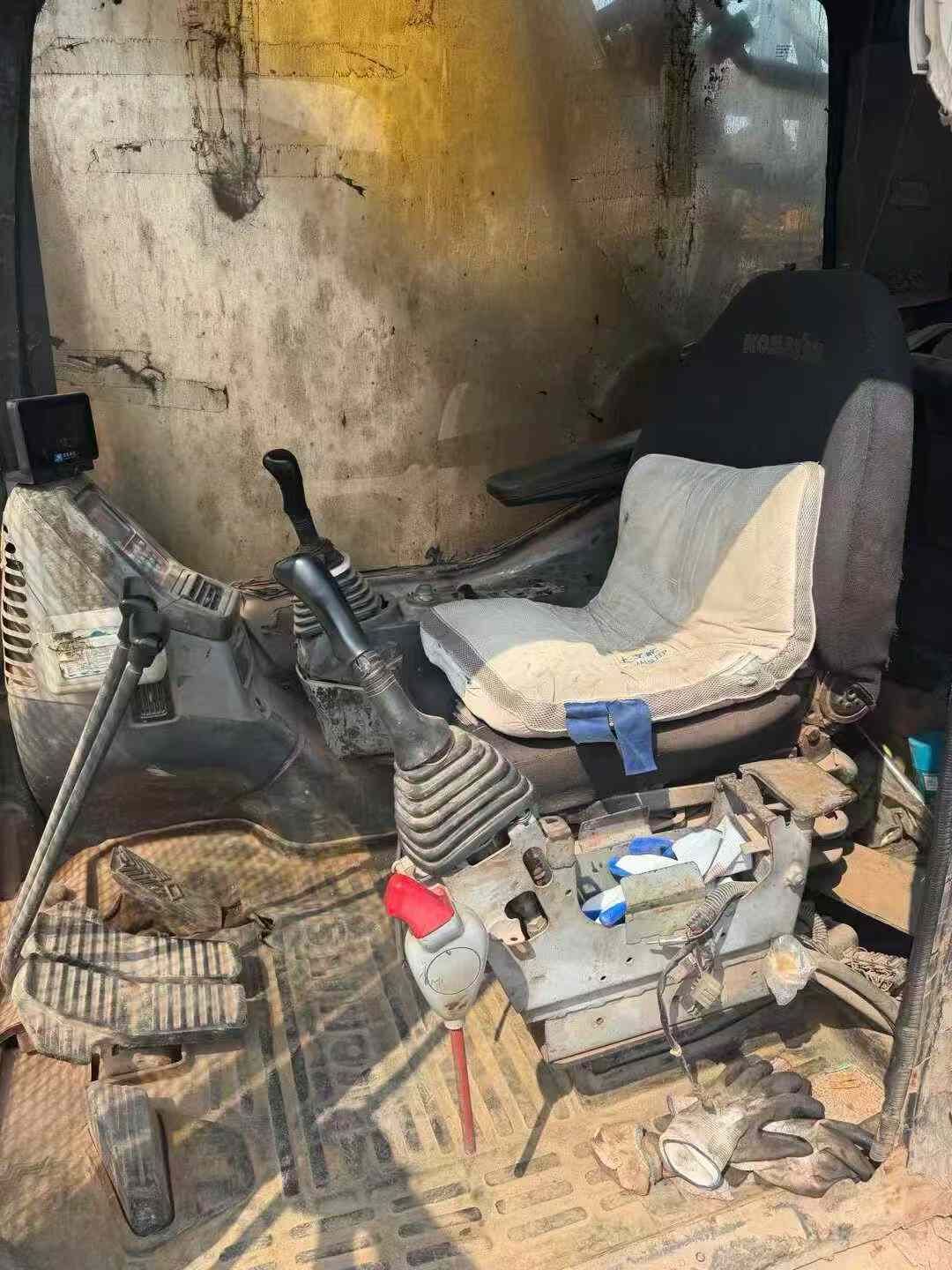 Buy Komatsu PC650 Used Excavator / 8