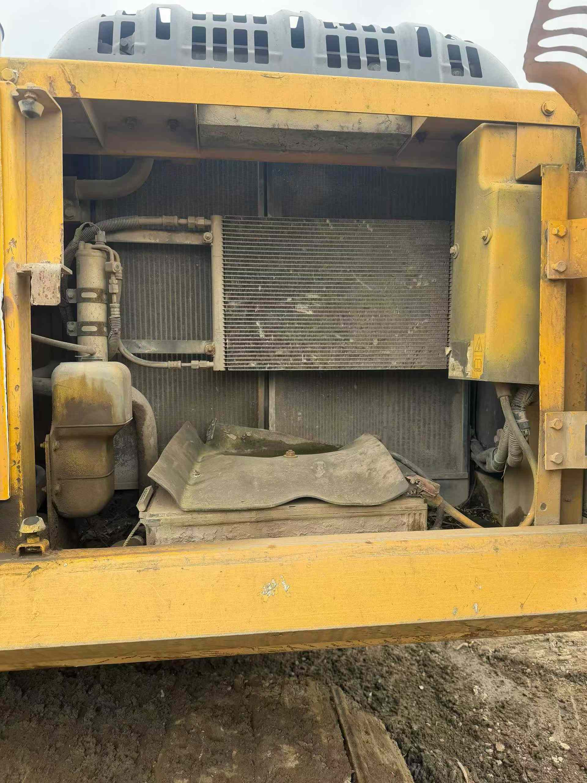 Buy Kobelco SK250 Used Excavator / 6