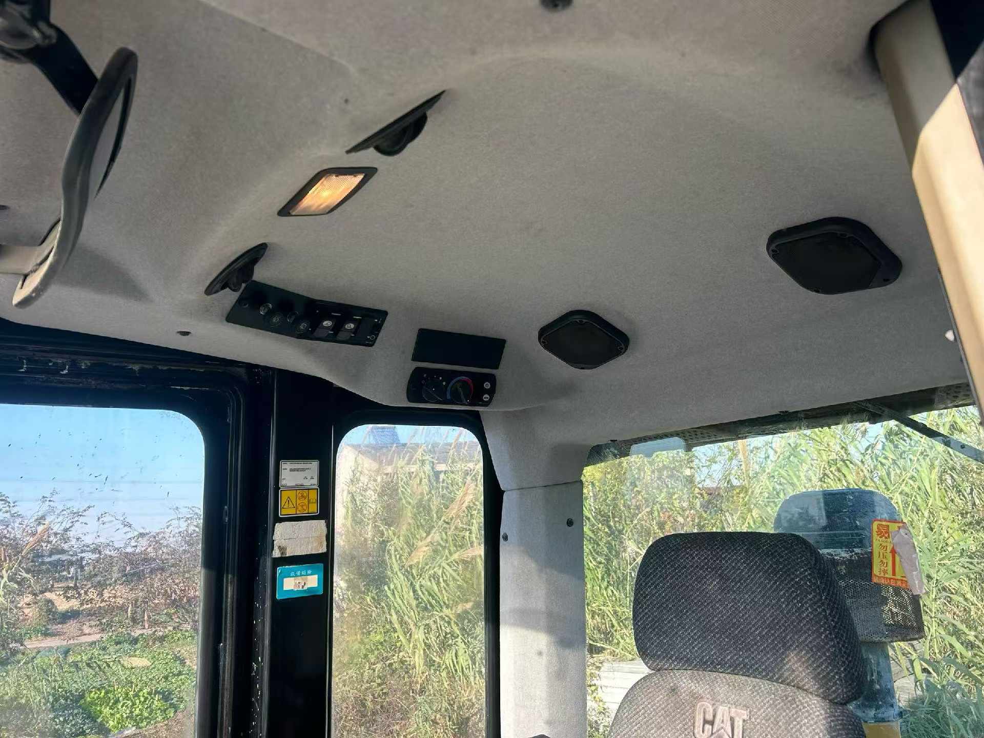 Buy Caterpillar 973D Used Excavator / 9 Buy Caterpillar 973D Used Excavator / 9