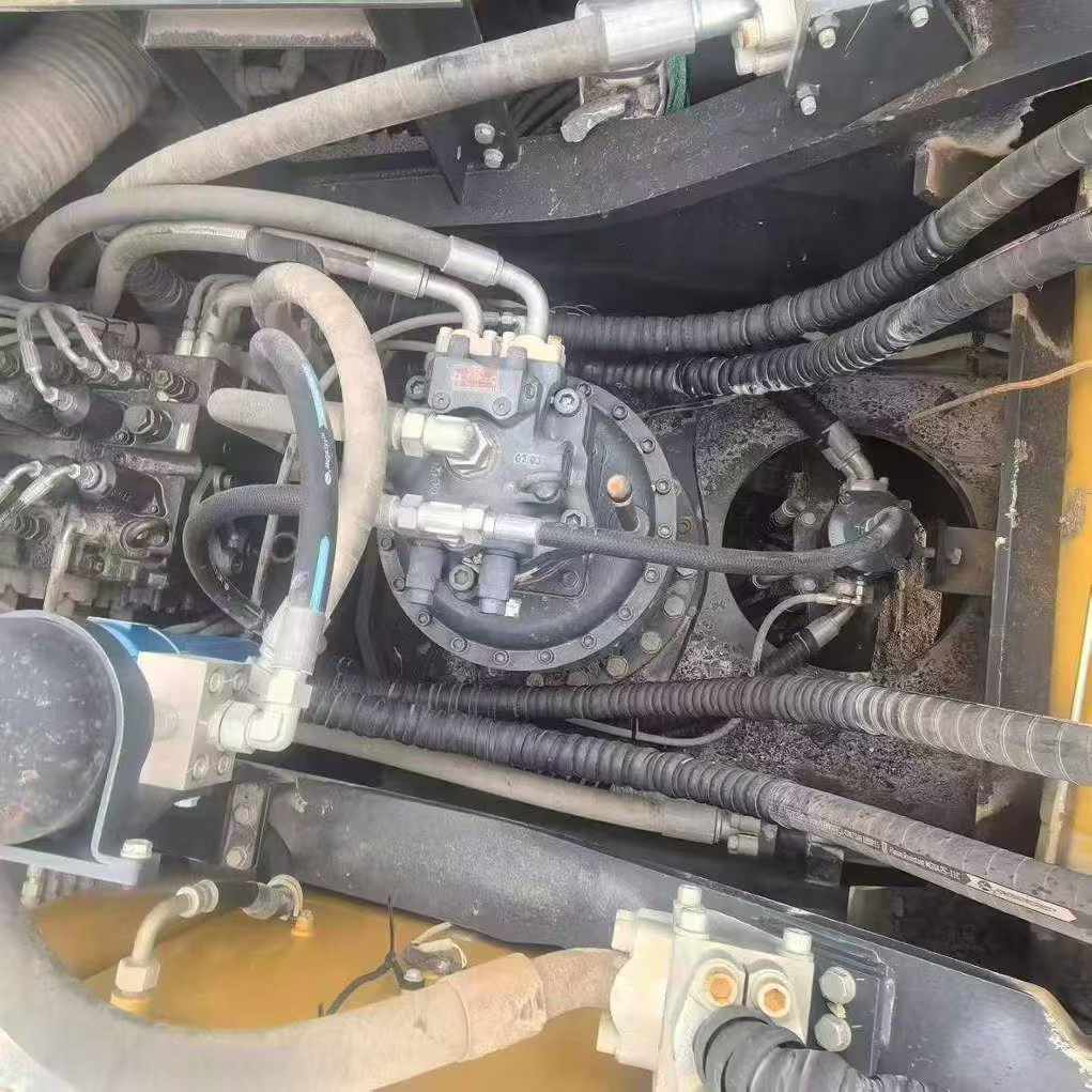 Buy XCMG XE550DK Used Excavator / 6