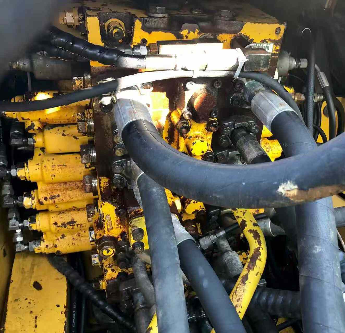 Buy Komatsu PC220-7 Used Excavator / 7