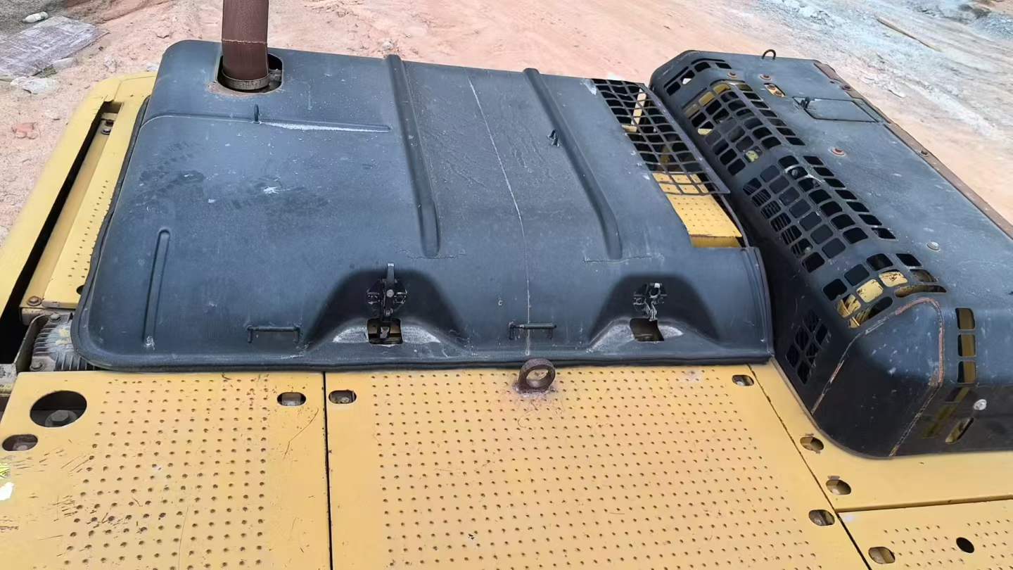 Buy Caterpillar 336E Used Excavator / 7