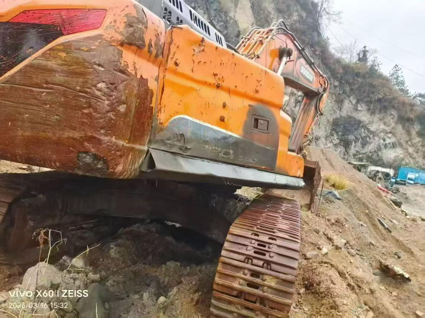 Buy Caterpillar 308B Used Excavator / 5