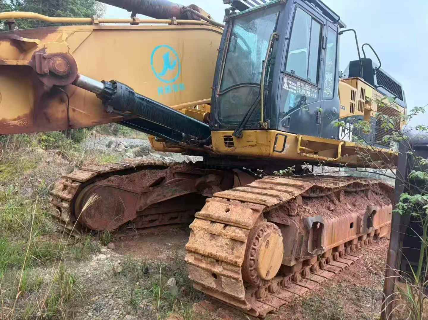 Buy Caterpillar 374D Used Excavator / 2