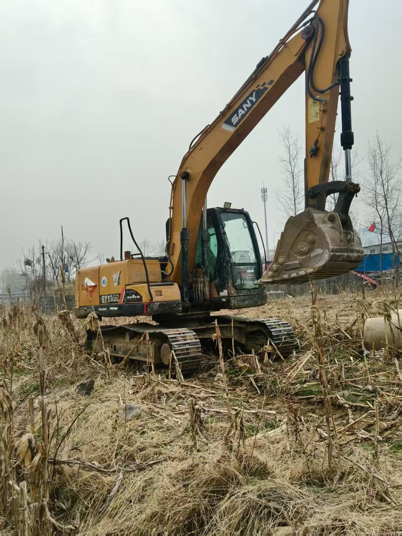 Buy Sany SY135 Used Excavator / 5