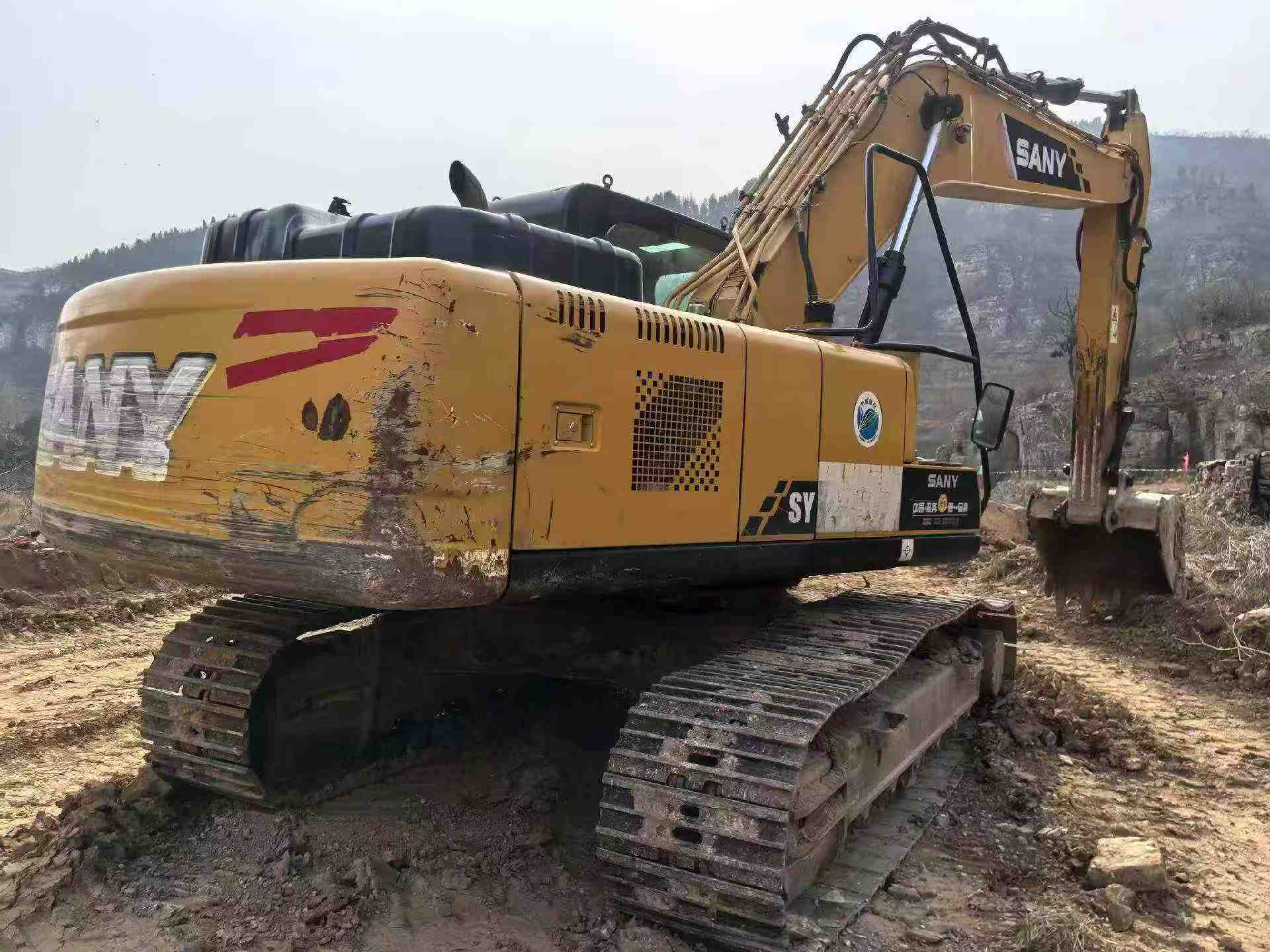 Buy Sany SY205C-10 Used Excavator / 1
