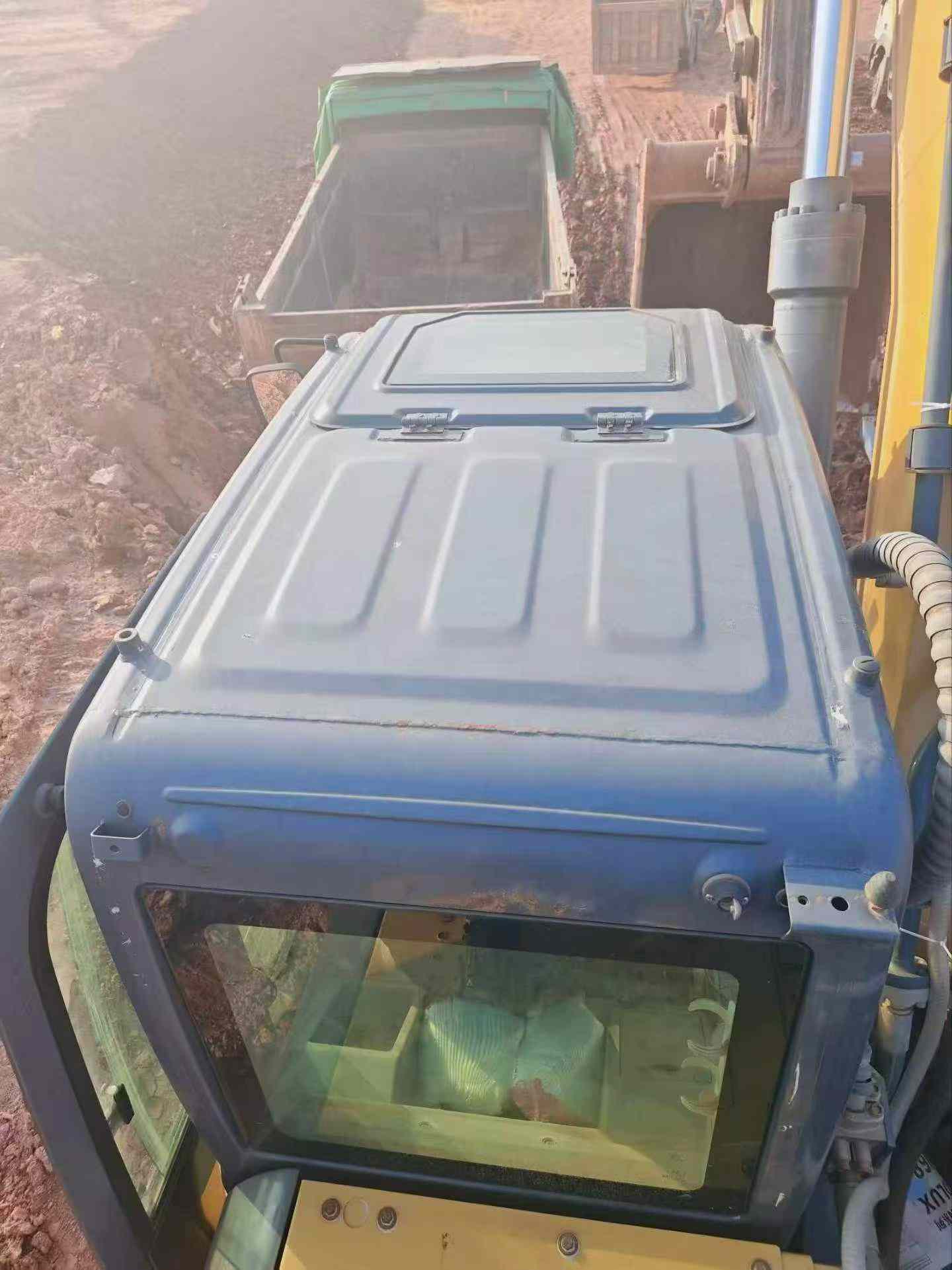 Buy XCMG XE380K Used Excavator / 6