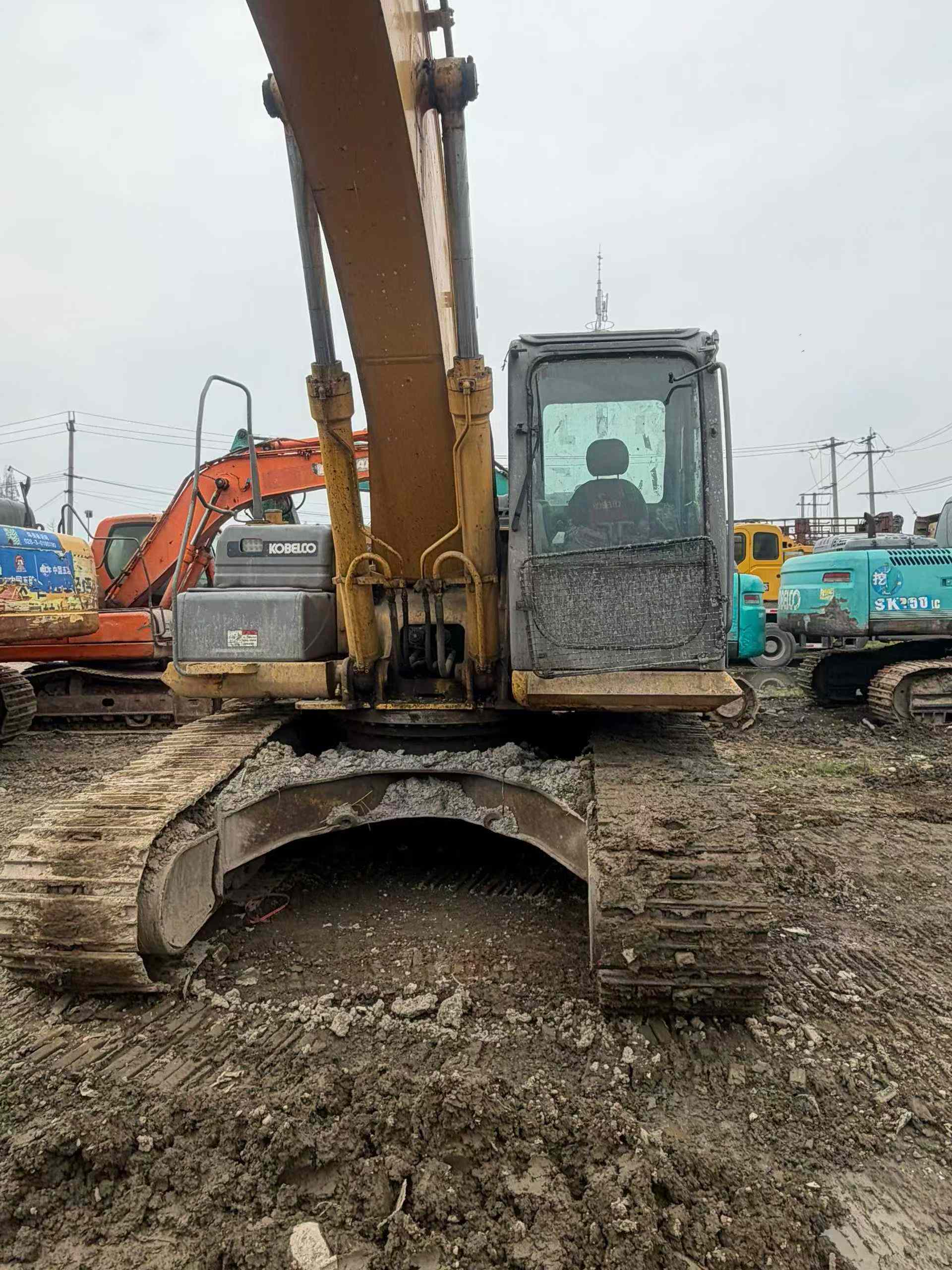 Buy Kobelco SK250 Used Excavator / 3
