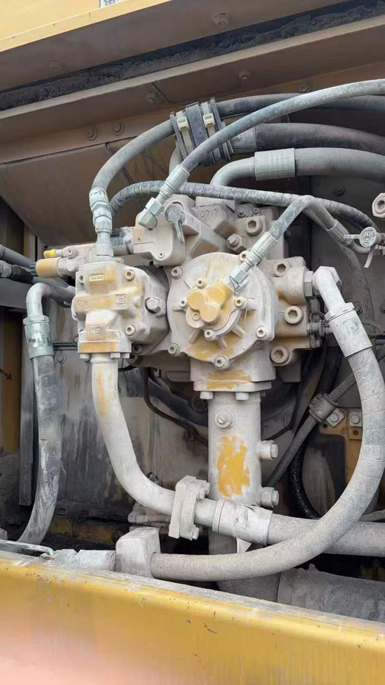 Buy Caterpillar 349E Used Excavator / 5