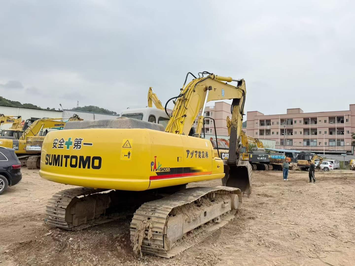 Buy Sumitomo SH200-2 Used Excavator / 9