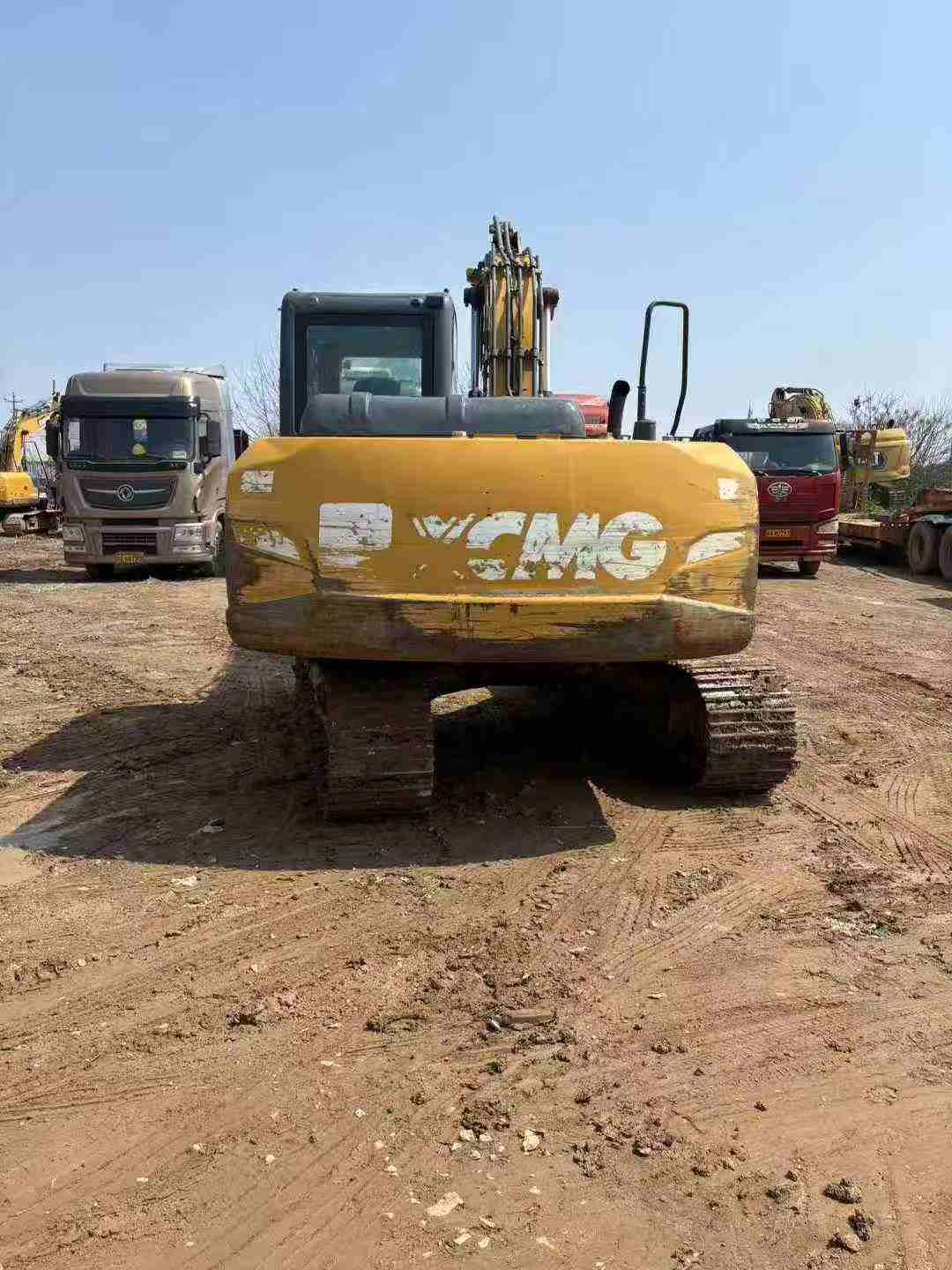 Buy XCMG XE135B Used Excavator / 3