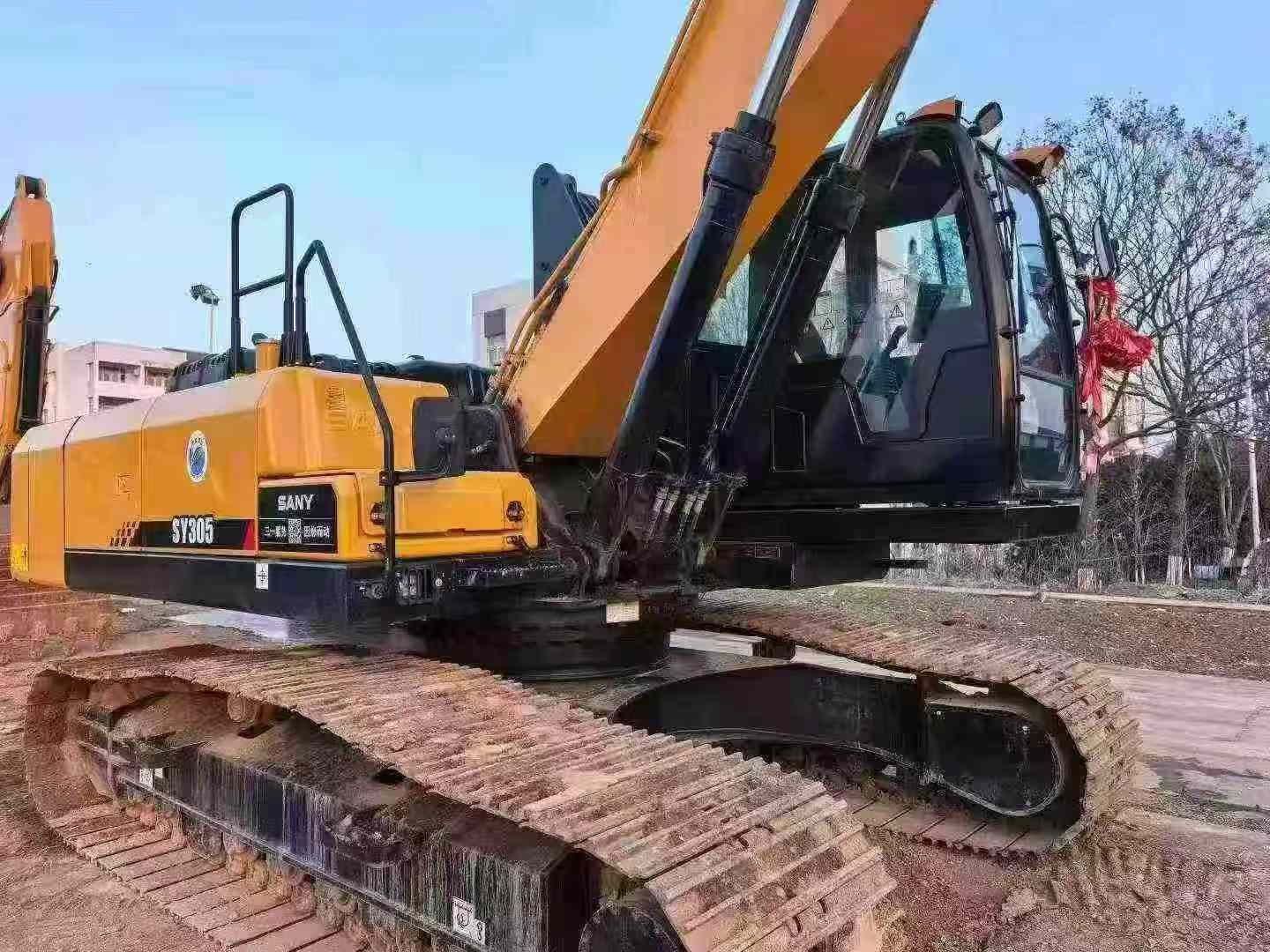 Buy Sany SY245H Used Excavator / 2