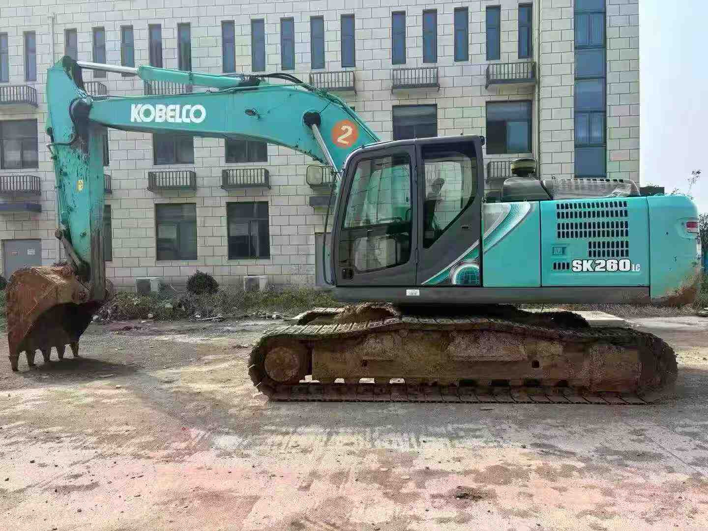 Buy Kobelco SK260LC-8 Used Excavator / 9