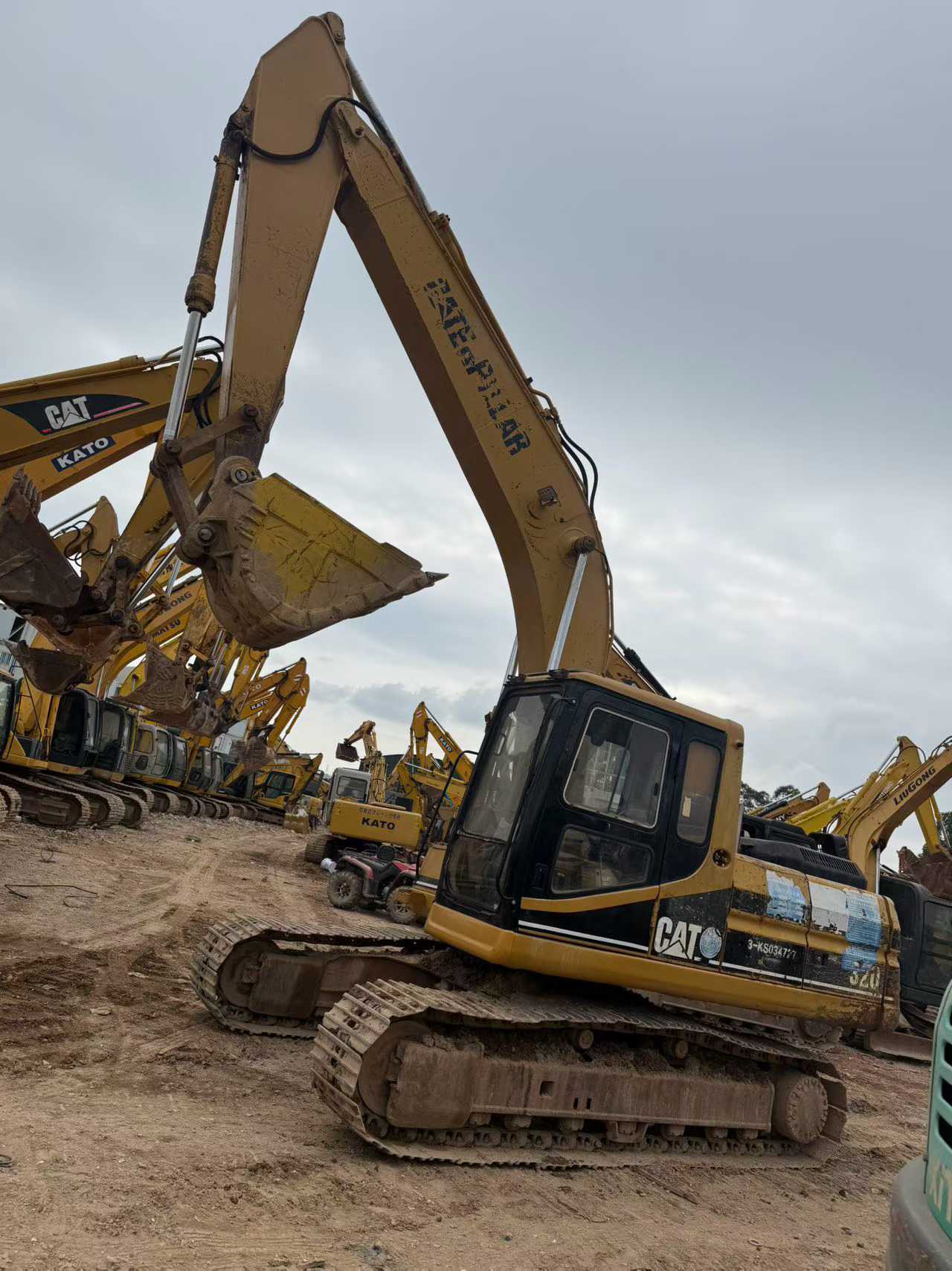 Buy Caterpillar 320A Used Excavator / 2