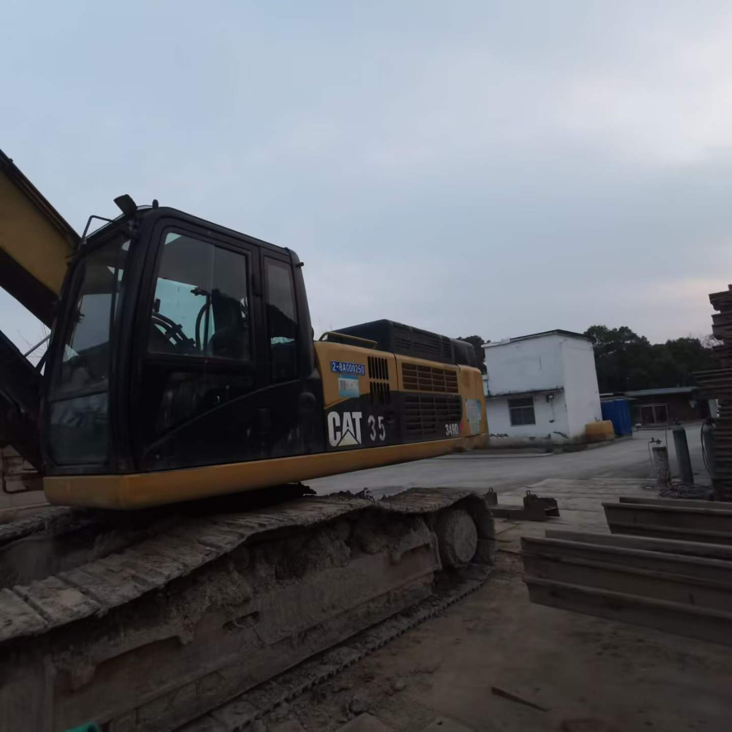 Buy Caterpillar 349E Used Excavator / 2