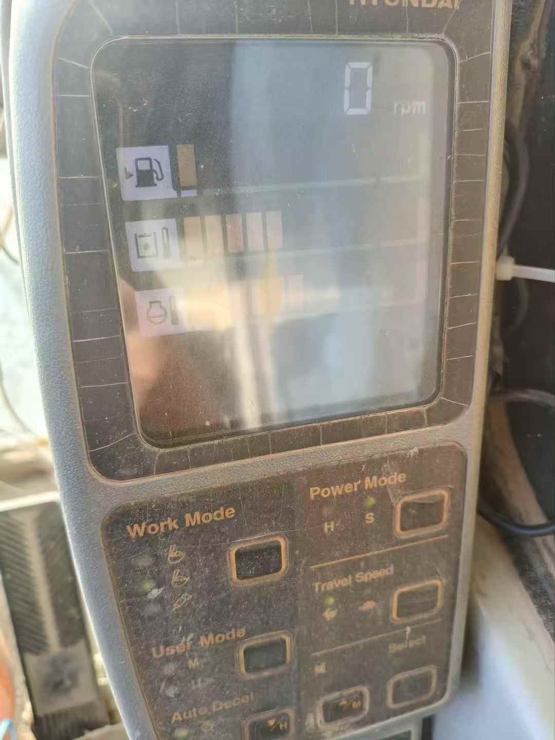 Buy Hyundai R210W-7 Used Excavator / 6