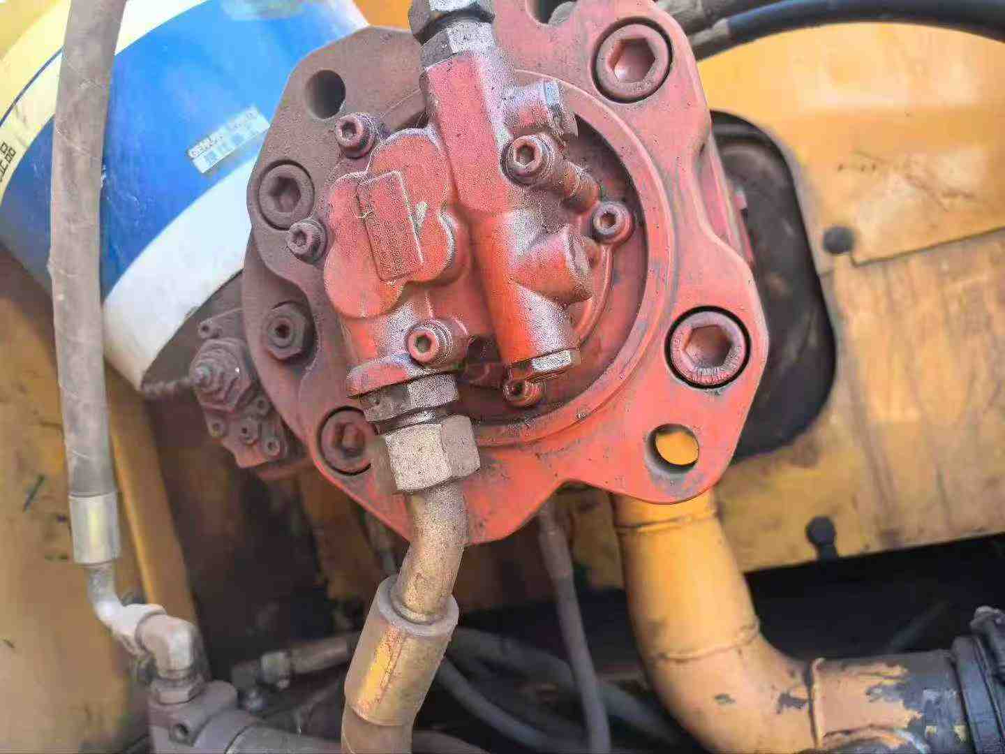 Buy Hyundai R215-7C Used Excavator / 4