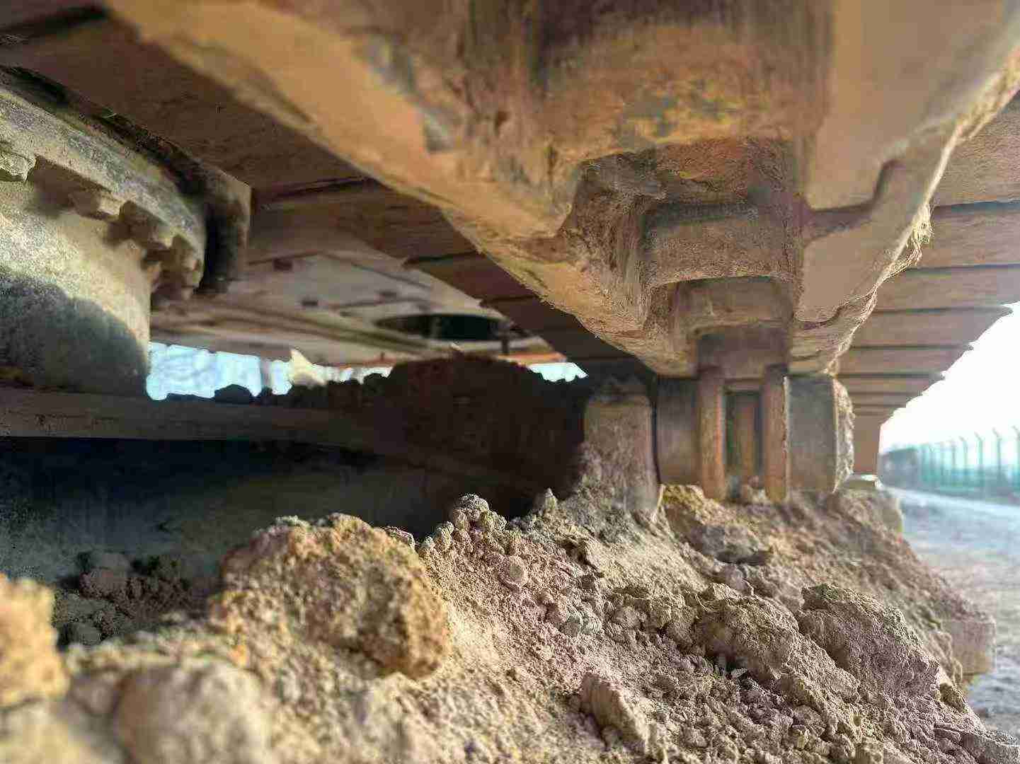 Buy Hitachi ZX210K Used Excavator / 8