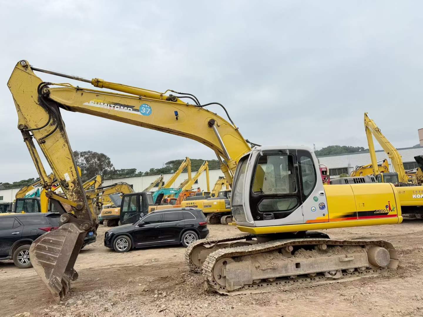 Buy Sumitomo SH200-2 Used Excavator / 2