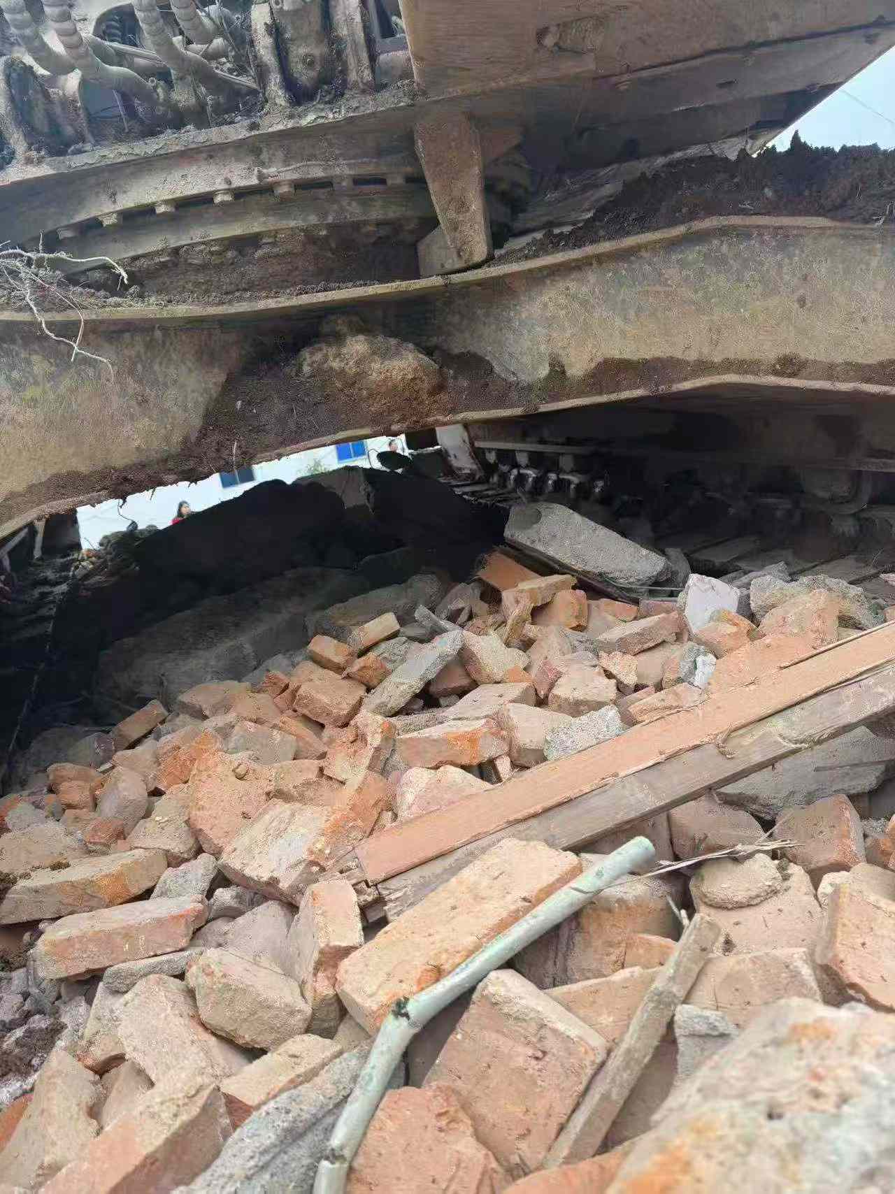 Buy XCMG XE200 Used Excavator / 6