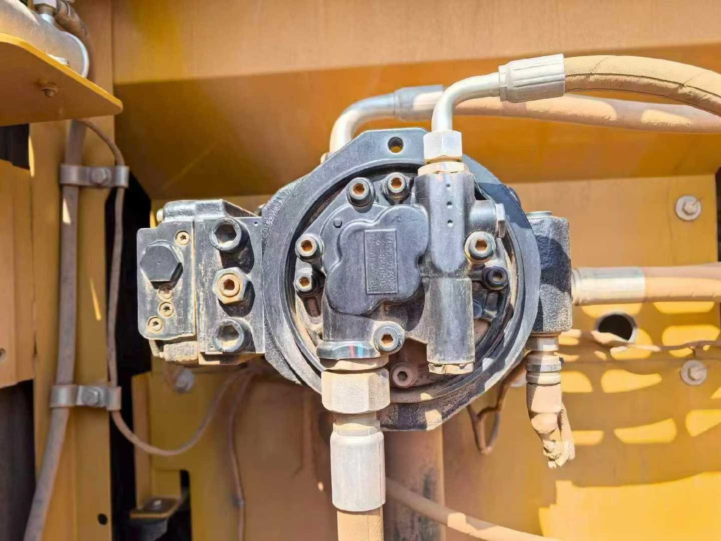 Buy Sany SY245H Used Excavator / 4