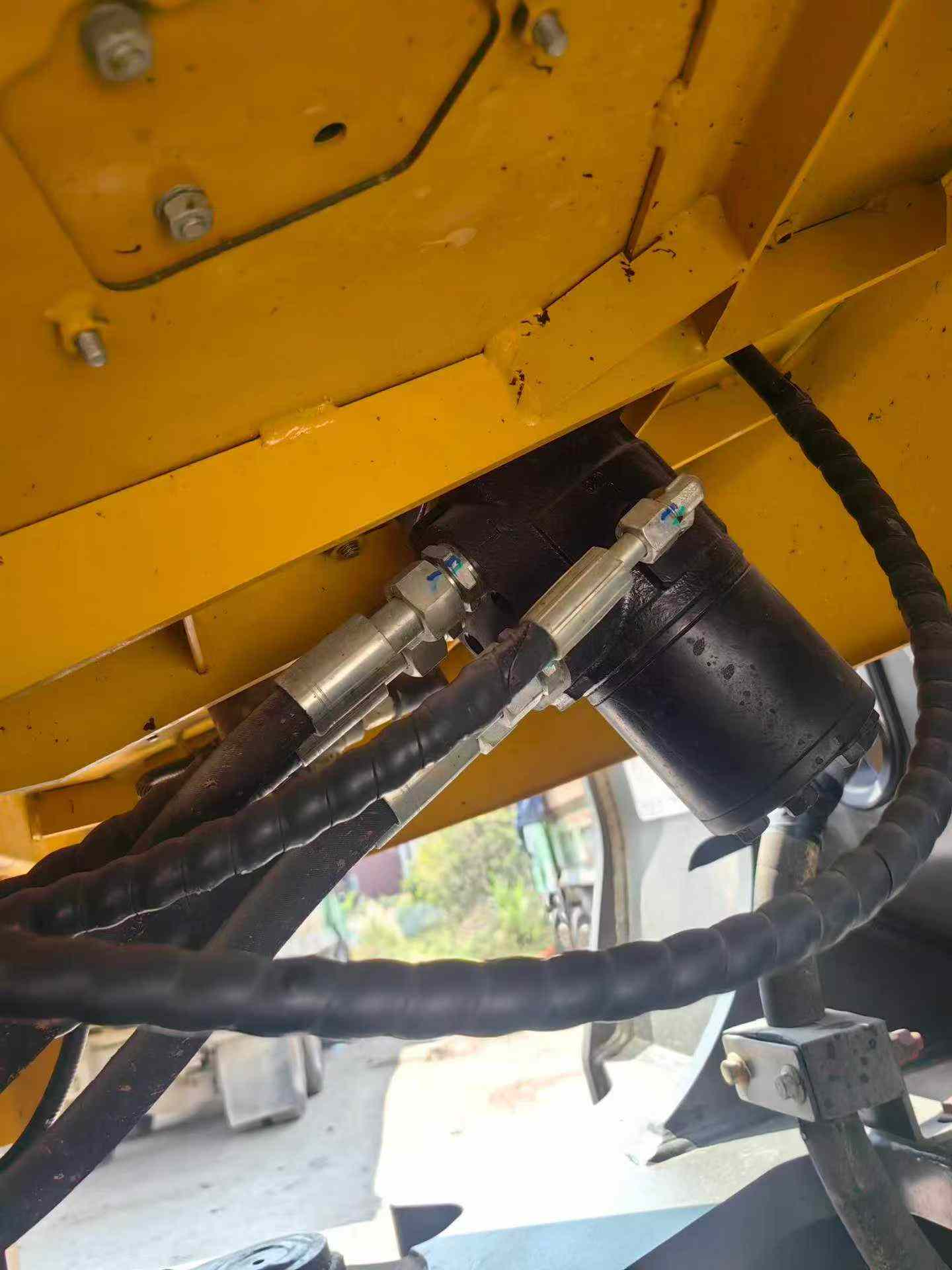 Buy SDLG LFT22H Used Loader / 6