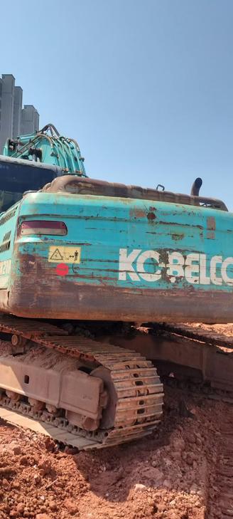 Buy Kobelco SK210-6 Used Excavator / 1