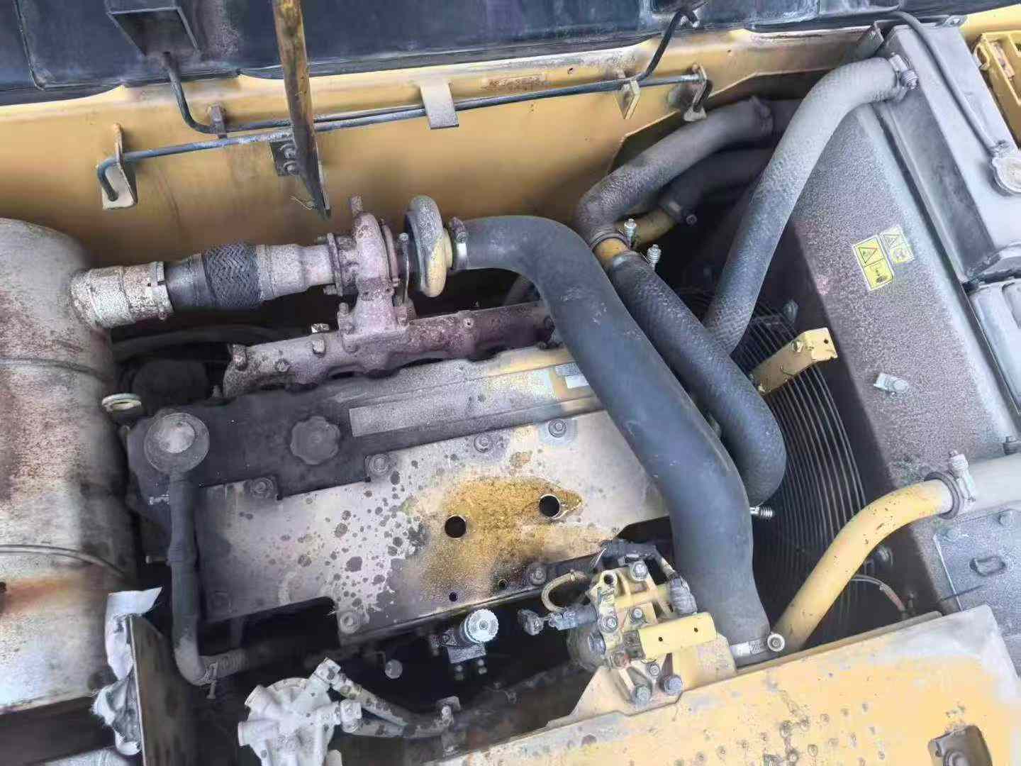 Buy Caterpillar 320A Used Excavator / 5