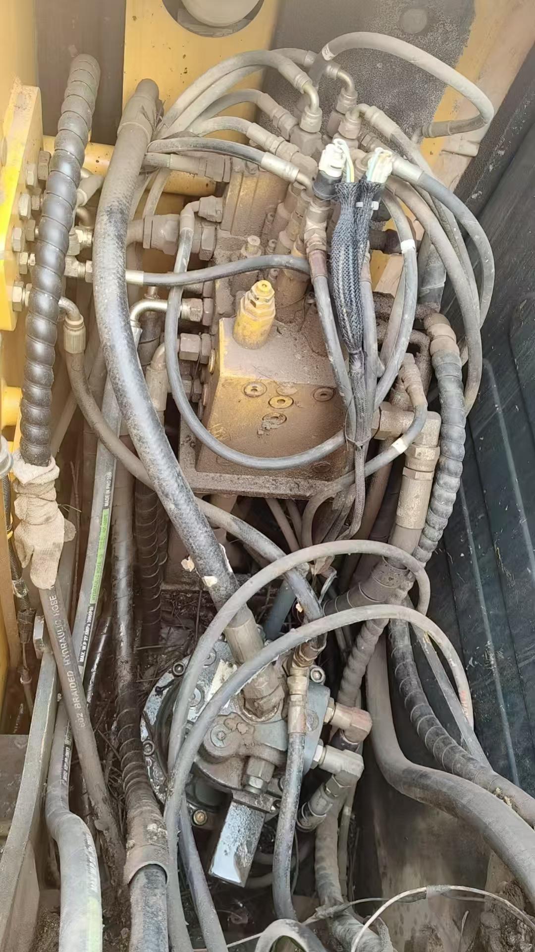 Buy Hyundai HX75 Used Excavator / 5