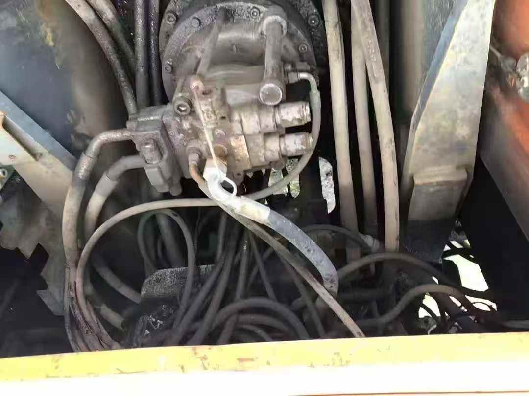 Buy Hitachi EX240-3 Used Excavator / 3