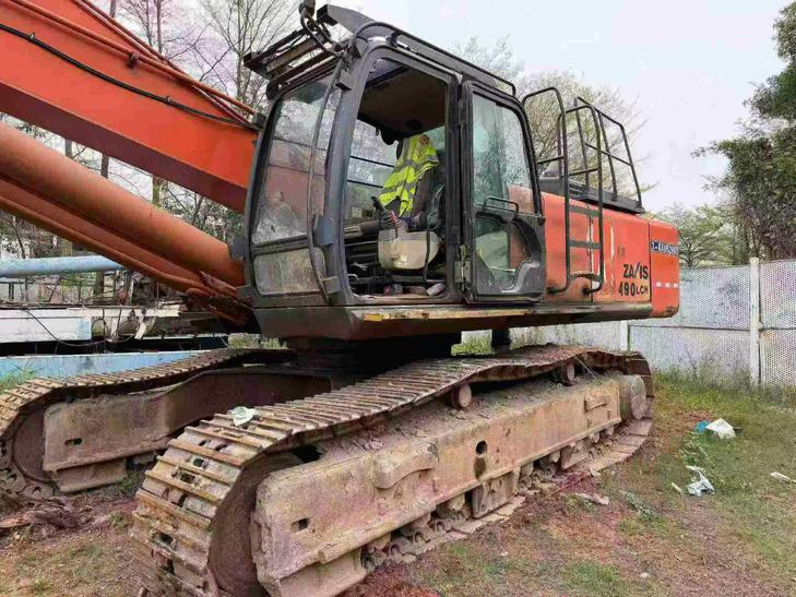 Buy Hitachi ZX470H-3 Used Excavator / 1
