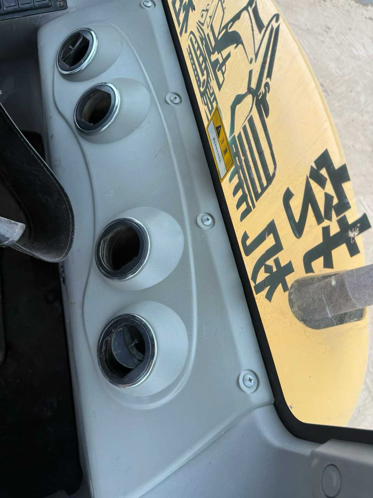 Buy XCMG XE60 Used Excavator / 3