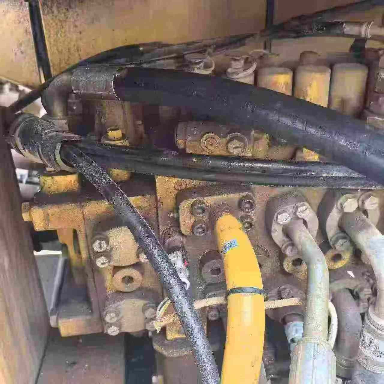 Buy Caterpillar 330B Used Excavator / 6