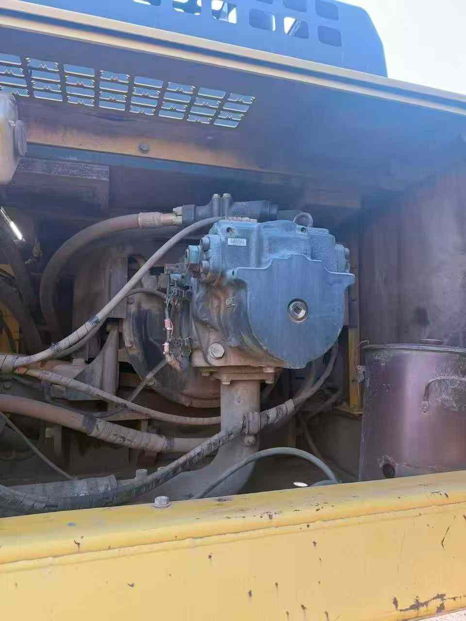 Buy Komatsu PC450-6 Used Excavator / 4