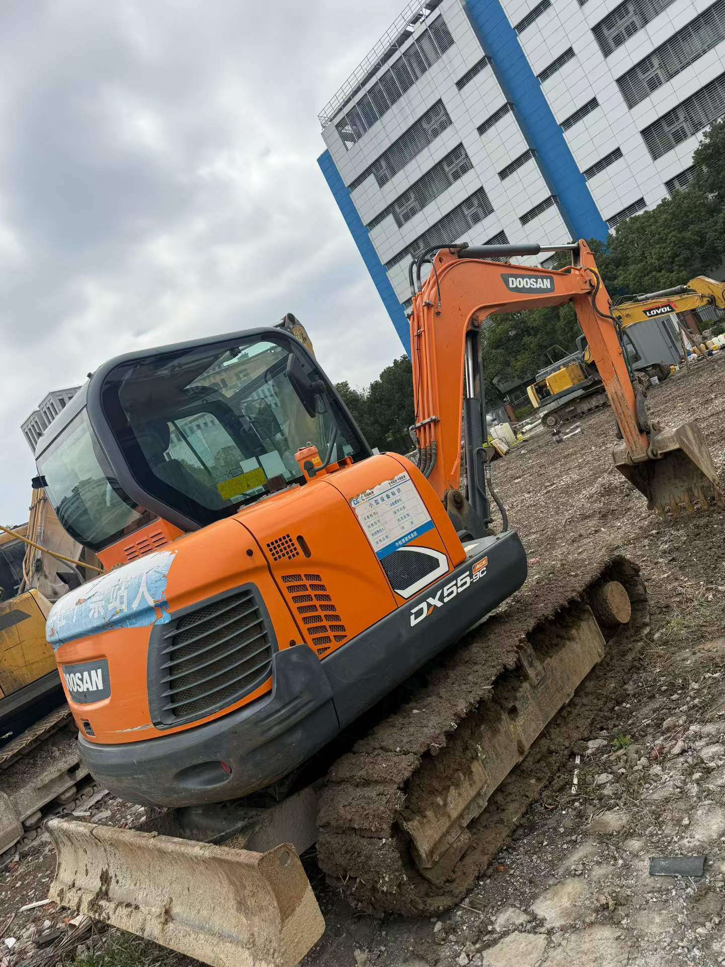 Buy Doosan DH55 Used Excavator / 8