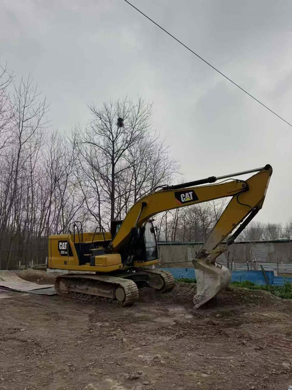 Buy Caterpillar 320A Used Excavator / 2