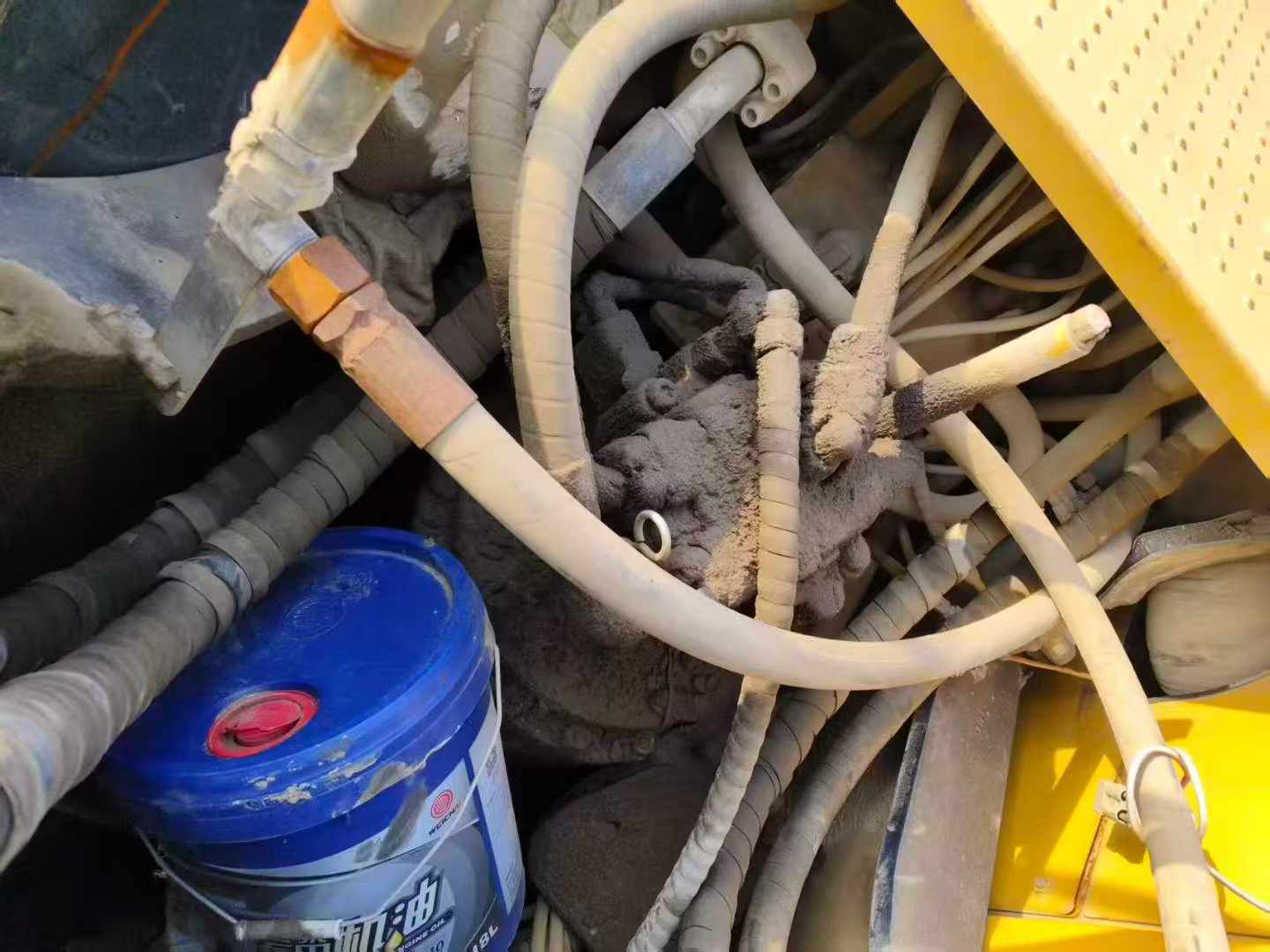 Buy Sany SY285C Used Excavator / 3