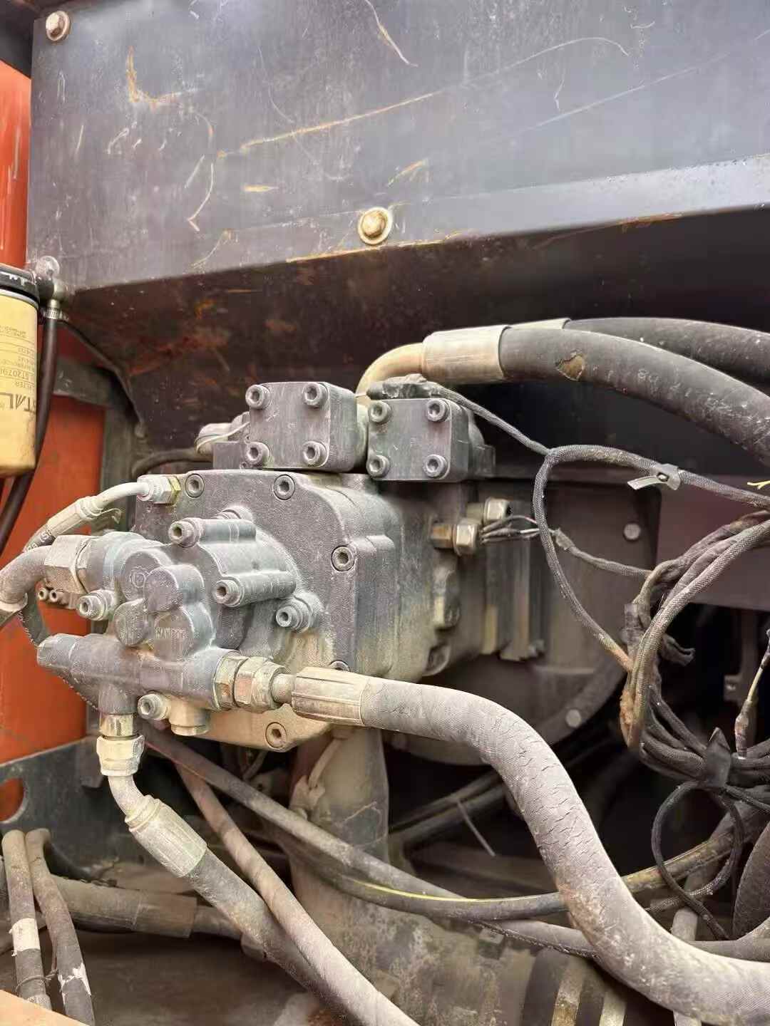 Buy Doosan DH215-7 Used Excavator / 6