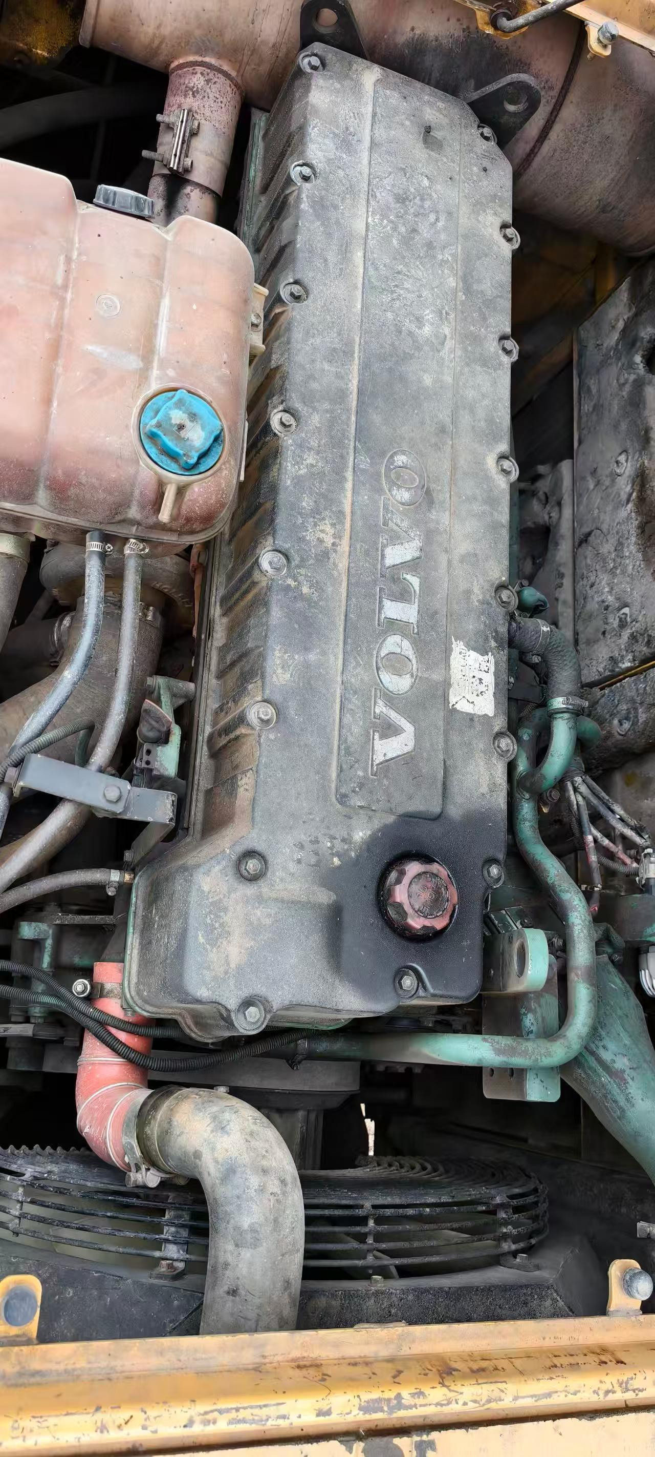 Buy Volvo EC460 Used Excavator / 5