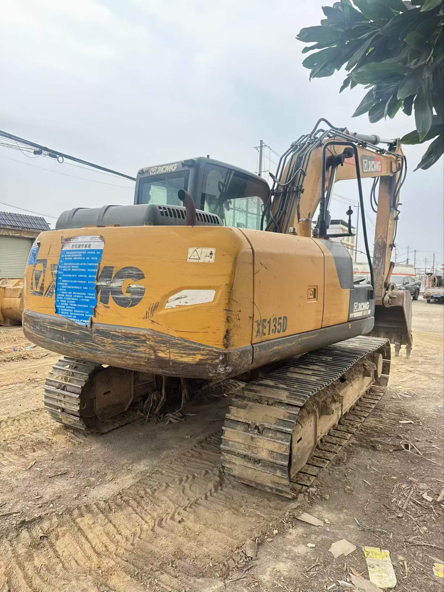 Buy XCMG XE135D Used Excavator / 5