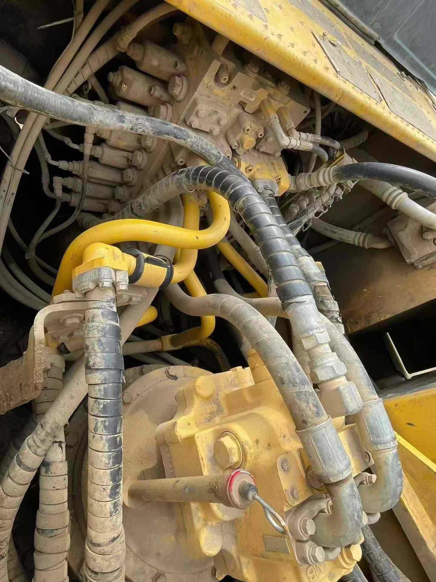 Buy Komatsu PC360-7 Used Excavator / 8