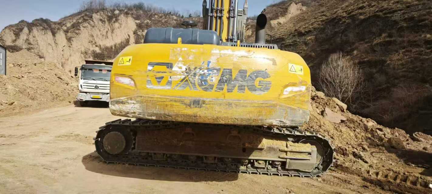 Buy XCMG XE380K Used Excavator / 3