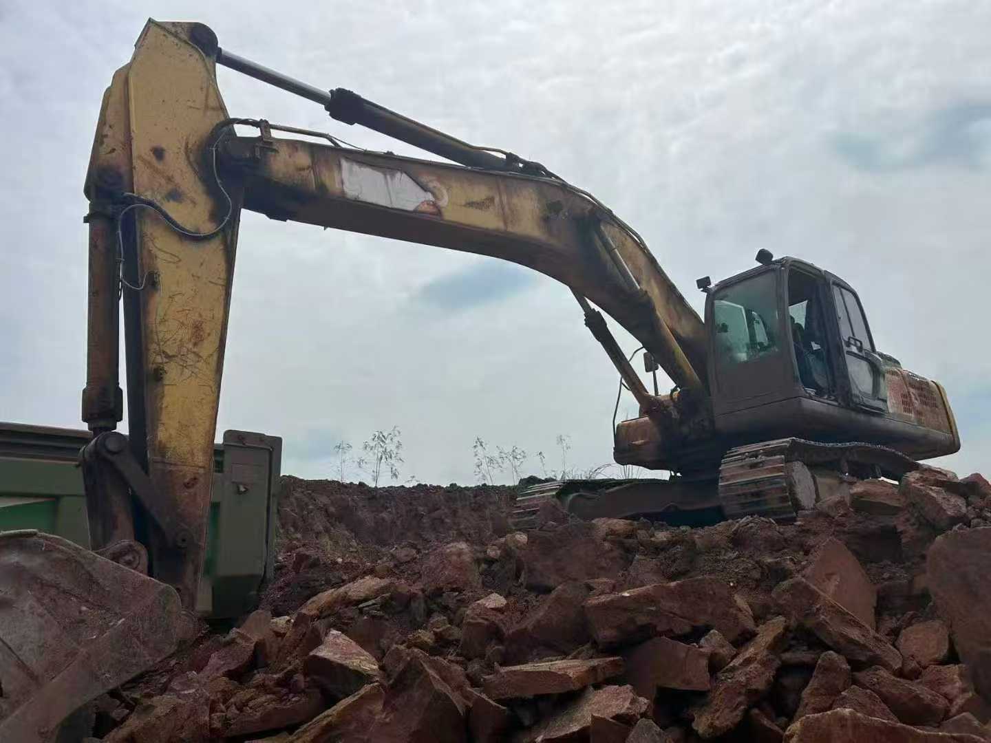 Buy Kobelco SK350-8 Used Excavator / 7