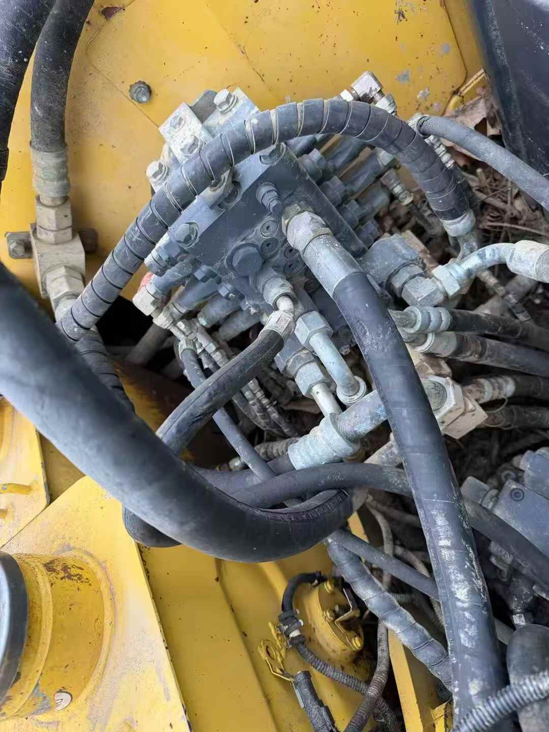 Buy Komatsu PC60-8 Used Excavator / 6