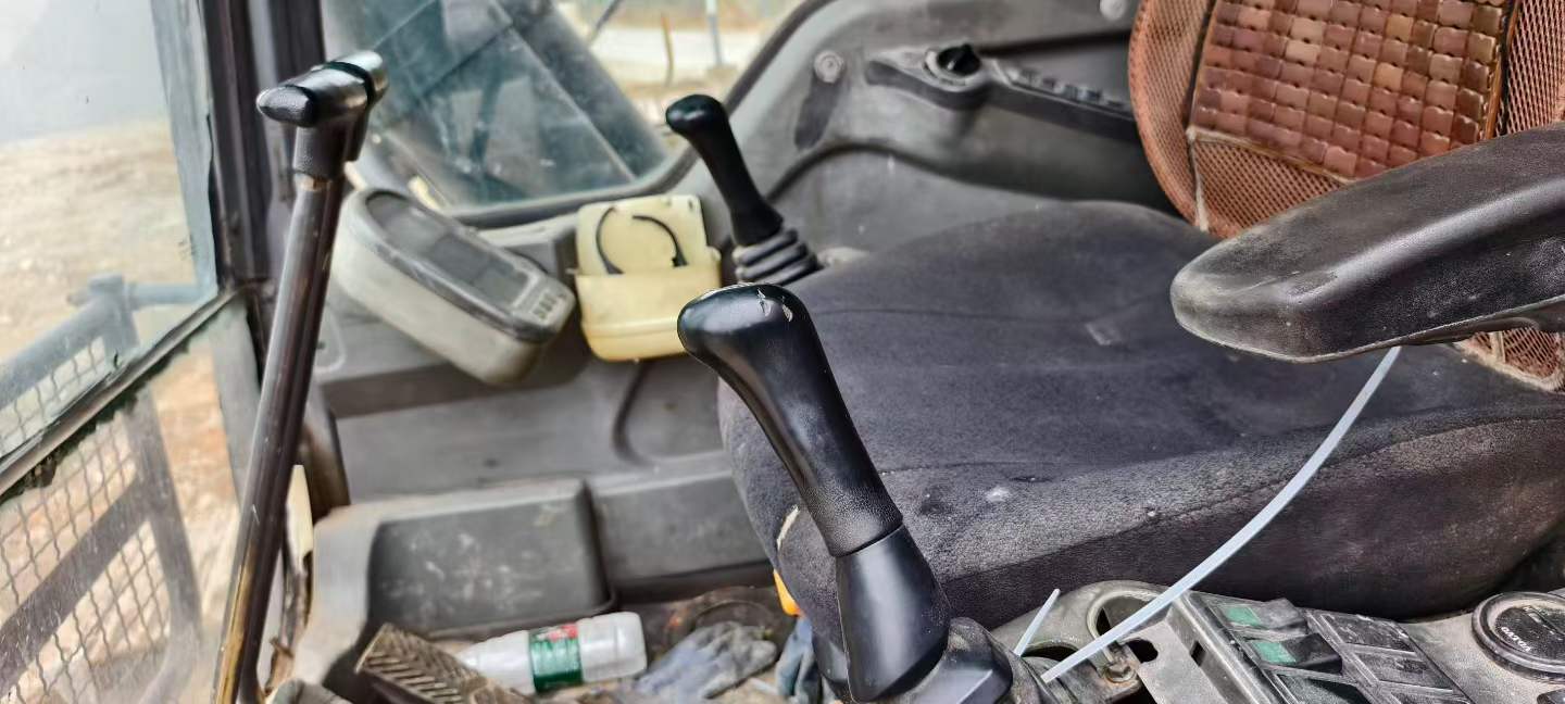 Buy Volvo EC460 Used Excavator / 4