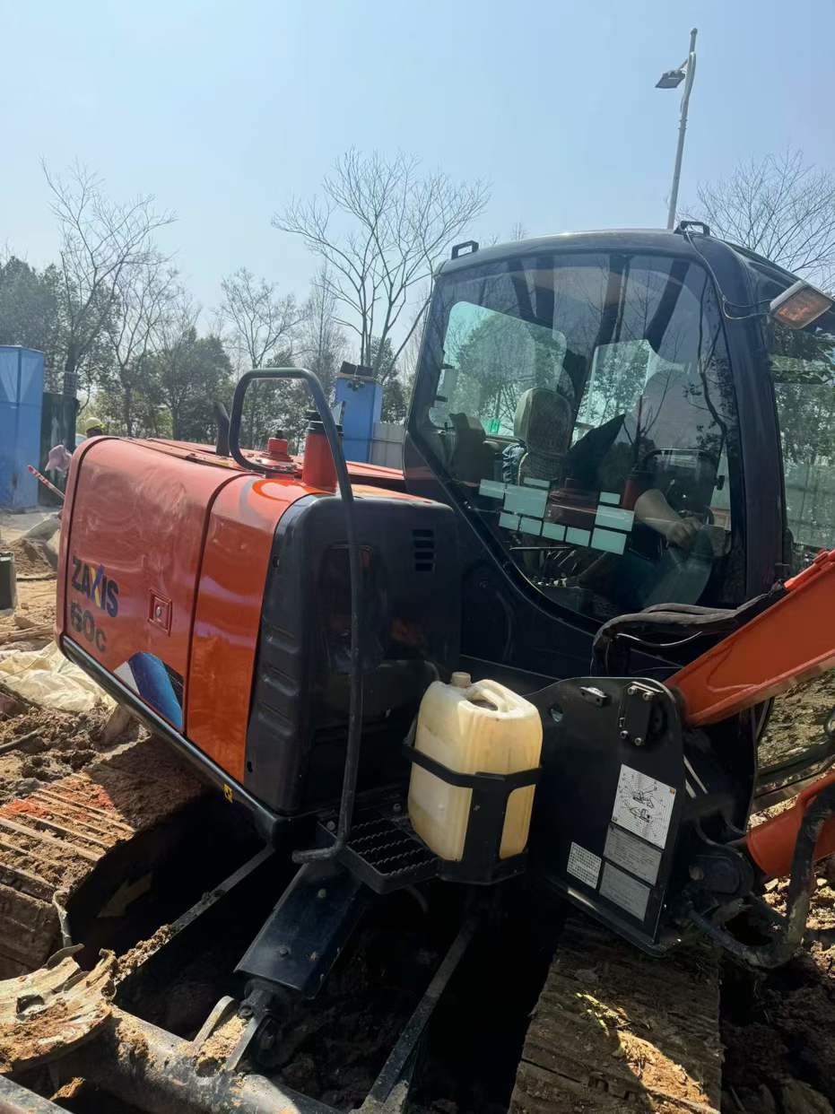 Buy Hitachi ZX60-5A Used Excavator / 4