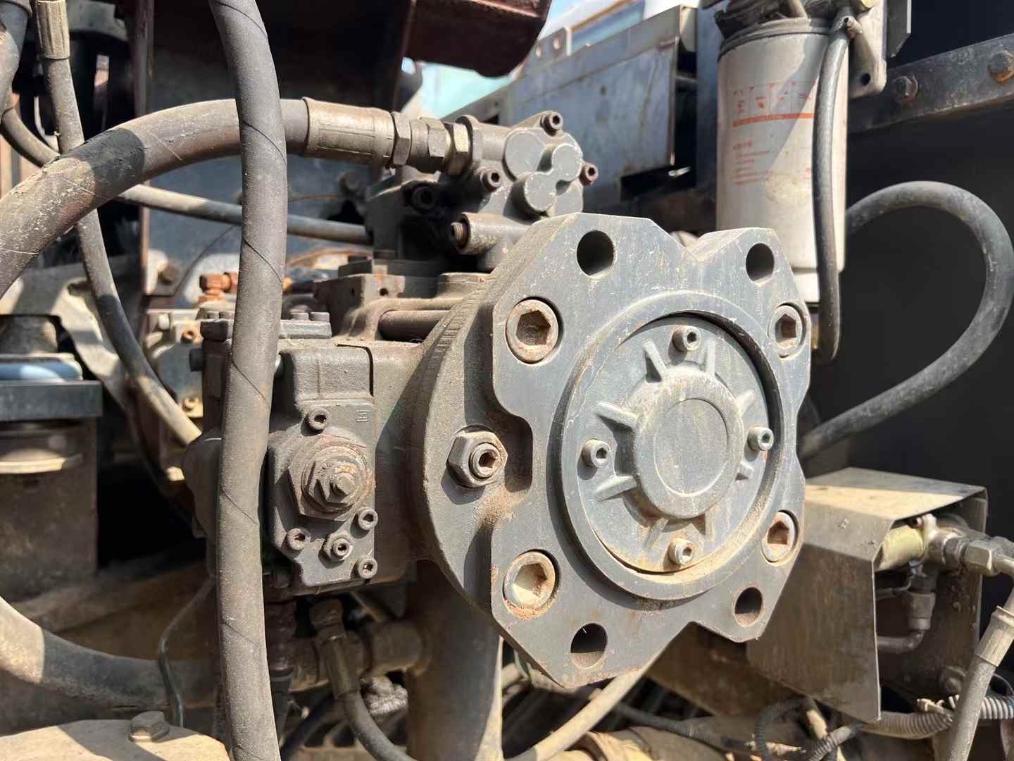 Buy Sumitomo SH200 Used Excavator / 4 Buy Sumitomo SH200 Used Excavator / 4