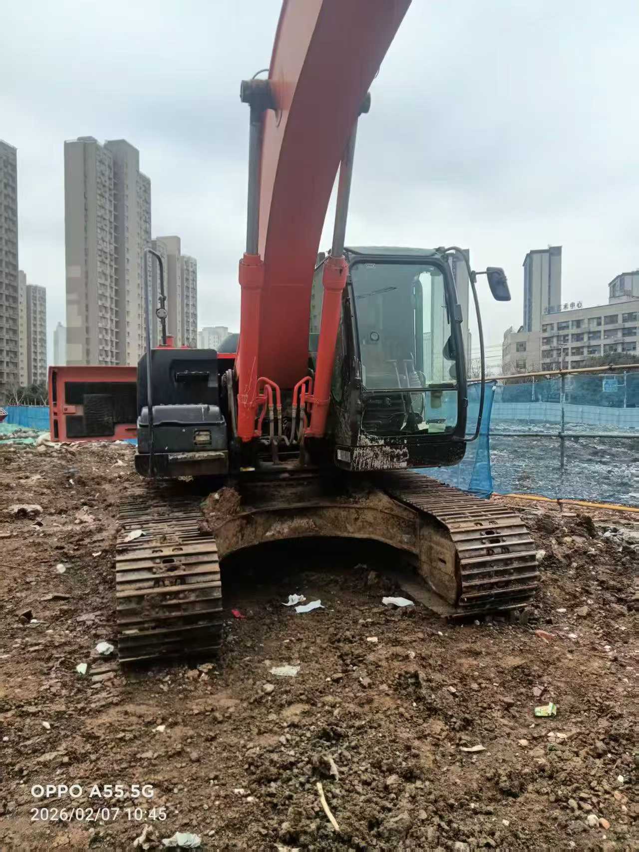 Buy Hitachi ZH200-5A Used Excavator / 2